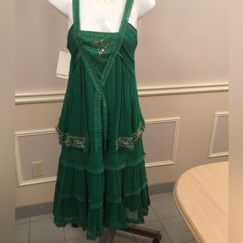 💕3XHOST PICK💕Loose fitting Silk dress… - Picture 4 of 11